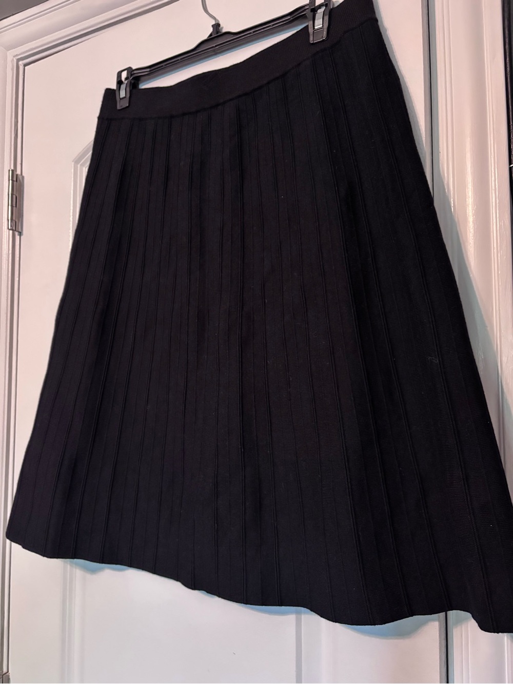 Jules & Leopold Women's Black A-Line Knit Skirt Medium
